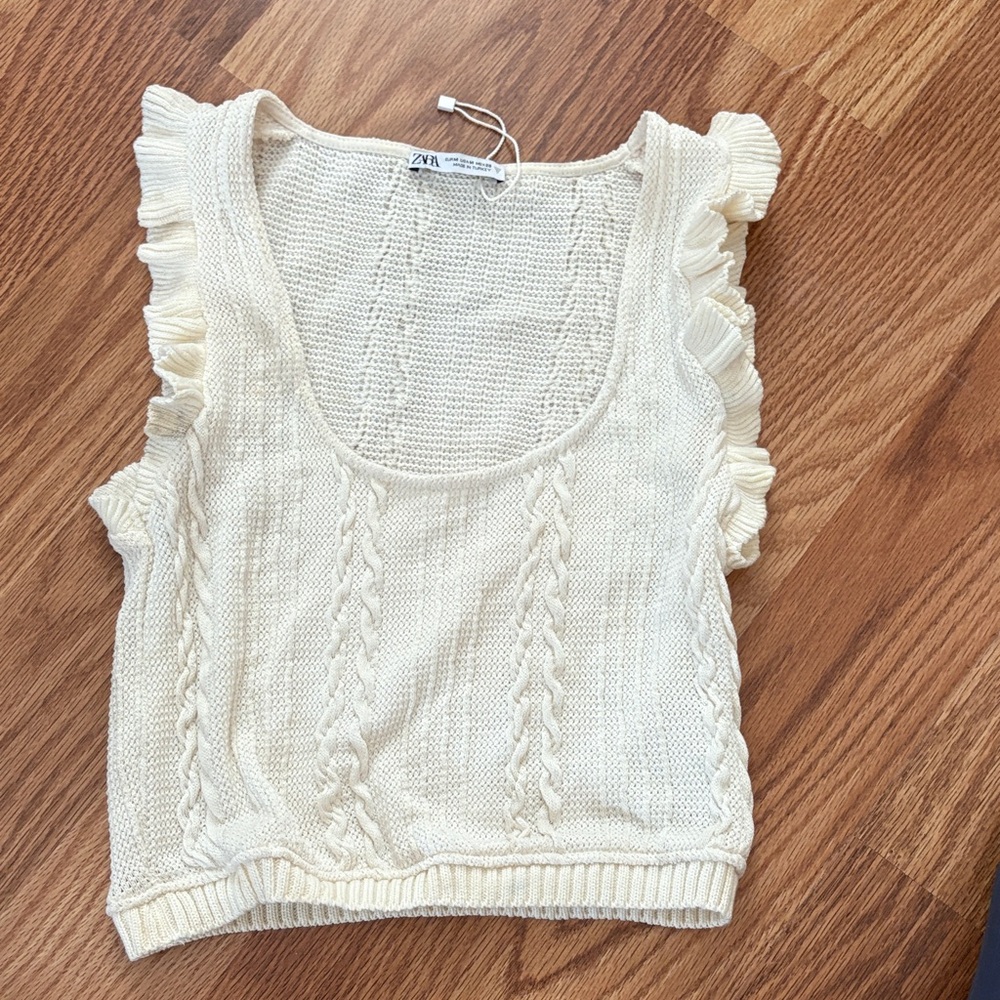 Zara Ivory Knit Ruffle Top